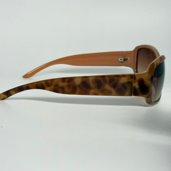 Nine West Womens Tortoise Shell Rectangle Sunglasses Brown Gradient Lens